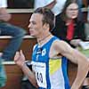 Krafts Jonathan Åstrand vann mycket överlägset herrarnas 200m på personliga rekordet 21,50. (© R. Härtull)