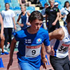 Toni Rönn startar 100m-loppet (© Jenni Isolammi)