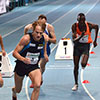 800m A-heatet Segraren Ismail Ismail på innerbanan, Tommy Granlund nr 3. (© Rune Härtull)